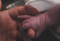 Saiba o significado de Rás, nome do filho de MC Daniel e Lorena Maria
