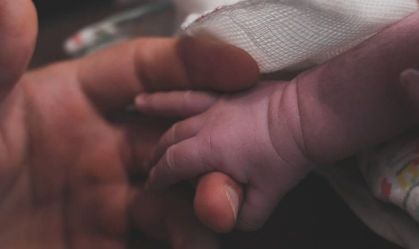Rás é o primeiro filho de MC Daniel com Lorena Maria