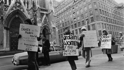 Manifestação pró-ordenação de mulheres.