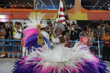Desfile União de Maricá em 2024