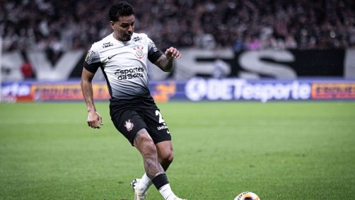 Matheus Bidu em jogo do Corinthians