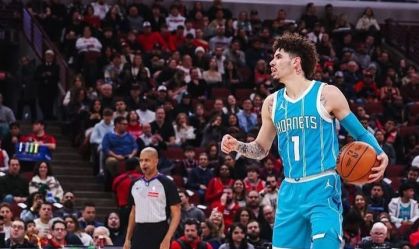 Imagem de destaque do post: Hornets trocam LaMelo Ball por Naz Reid em negócio com Wolves