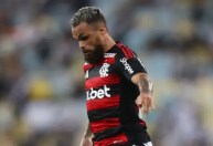Michael recusa oferta do Al-Ula e fica no Flamengo; estafe espera propostas