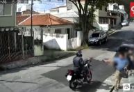 Vídeo: em choque, mulher "agradece" criminoso após sofrer assalto em SP