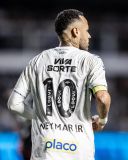 Neymar é o novo camisa 10 do Santos