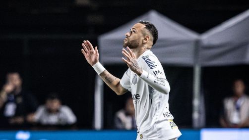 Neymar em partida contra o Botafogo