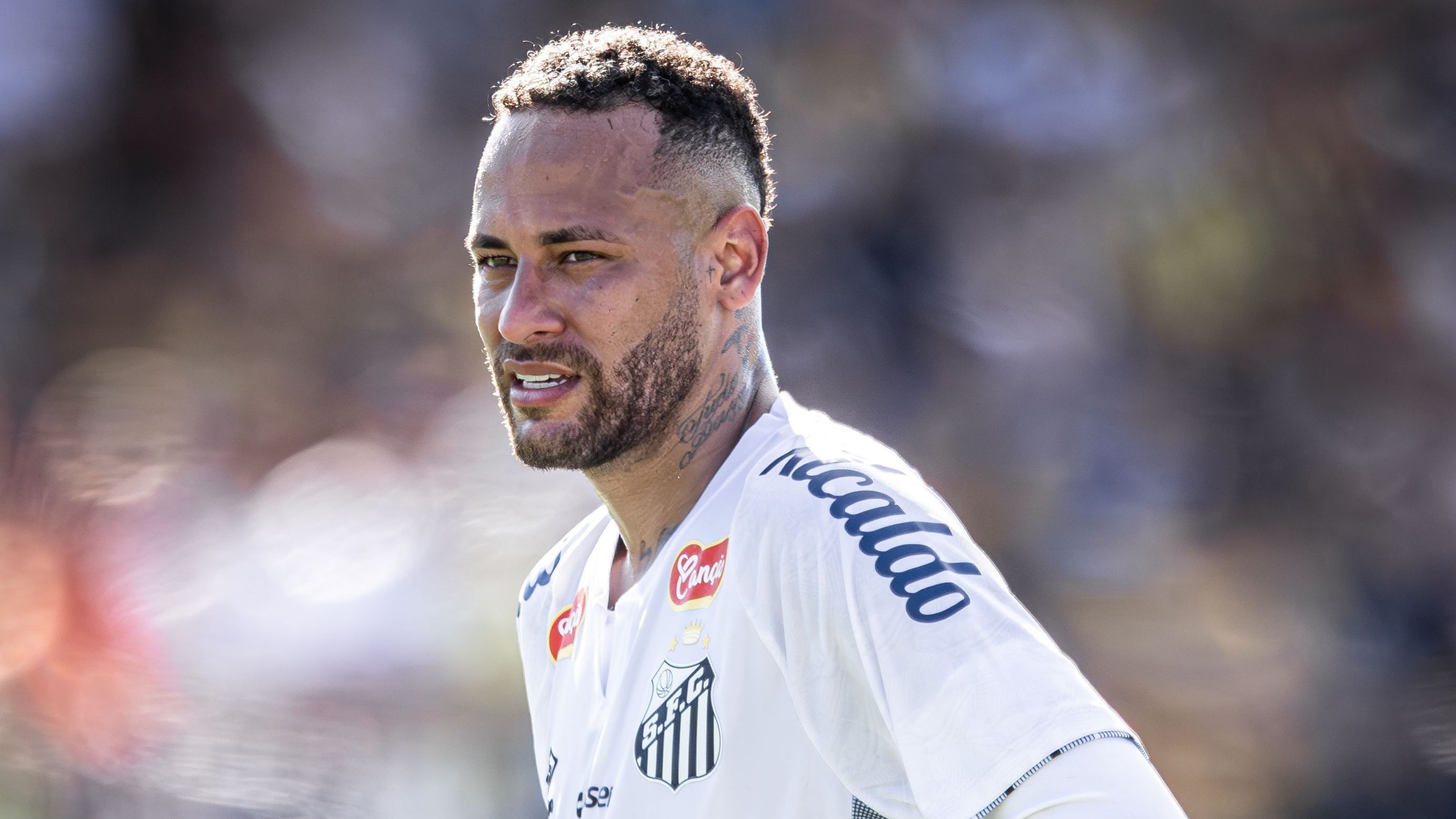 Neymar durante a partida contra o Novorizontino
