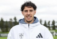 Vasco se acerta com atacante português e finaliza detalhe por novo reforço