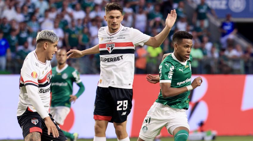 Palmeiras e São Paulo empataram no Paulistão • Foto: MARCELLO ZAMBRANA/AGIF - AGÊNCIA DE FOTOGRAFIA/AGIF - AGÊNCIA DE FOTOGRAFIA/ESTADÃO CONTEÚDO