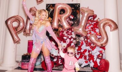 Paris Hilton comemora 44 anos ao lado dos filhos; veja fotos