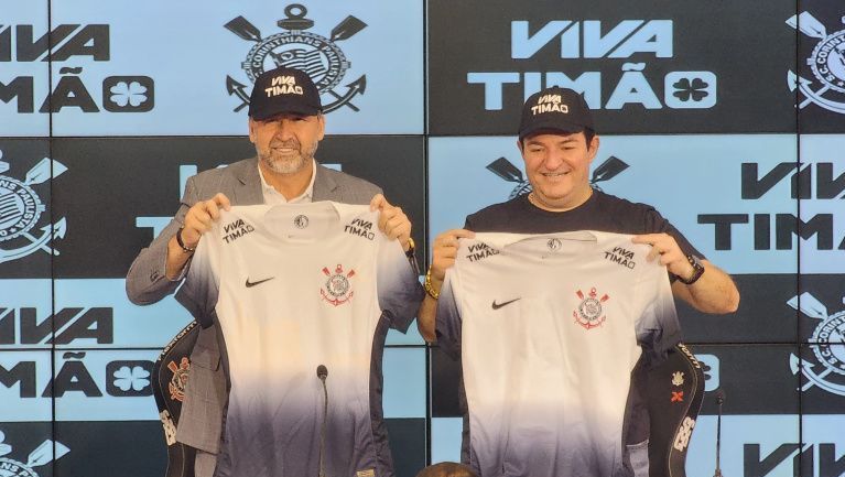 Corinthians fecha novo patrocínio