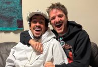 Pedro Pascal compartilha fotos ao lado de Bad Bunny; veja