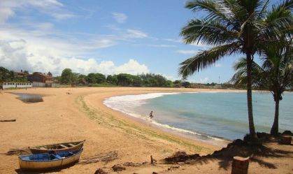 Homem ameaça ex-mulher e é morto pelo ex-sogro em praia no Espírito Santo
