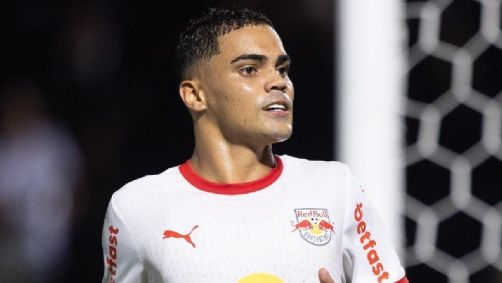 Vinicinho comemorando gol sobre o Mirassol pelo Paulistão