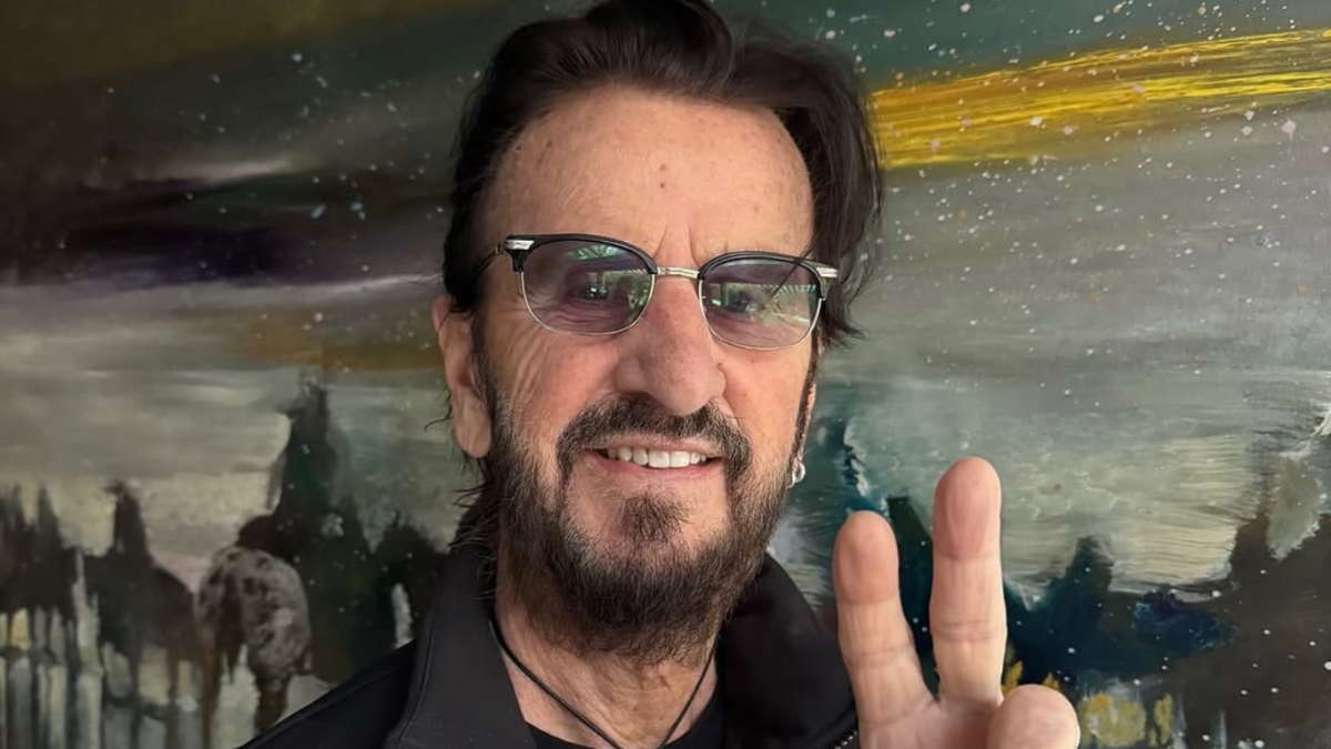 Ringo Starr agradece após vitória dos Beatles no Grammy: 