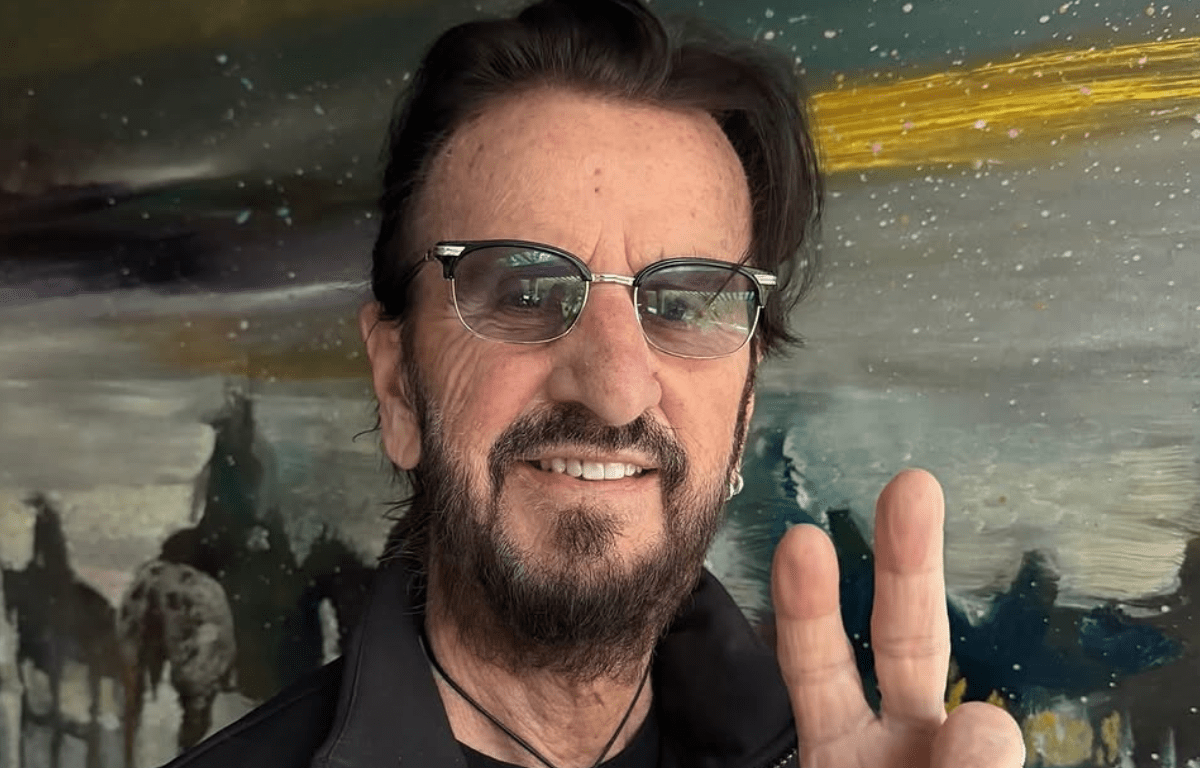 Ringo Starr agradece após vitória dos Beatles no Grammy: 