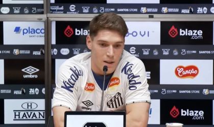 Rollheiser foi apresentado no Santos