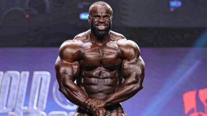 Samson Dauda, atual campeão do Mr. Olympia na categoria Open, conquistou o Arnold Classic Ohio em 2023, foi vice em 2024 e vai participar do torneio deste ano