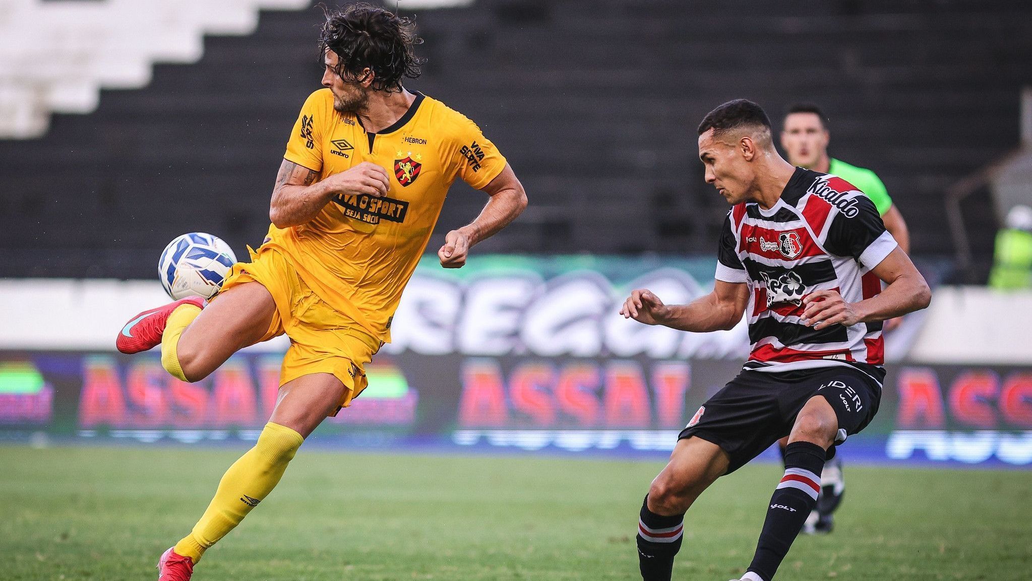 Santa Cruz levou a melhor sobre o Sport no clássico de Pernambuco