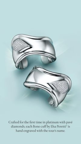 Tiffany anuncia pulseira exclusiva feita sob medida para nova turnê de Shakira • Instagram/Tiffany & Co.