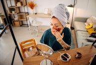 "Botox da natureza": usar alimentos no skincare funciona? Veja