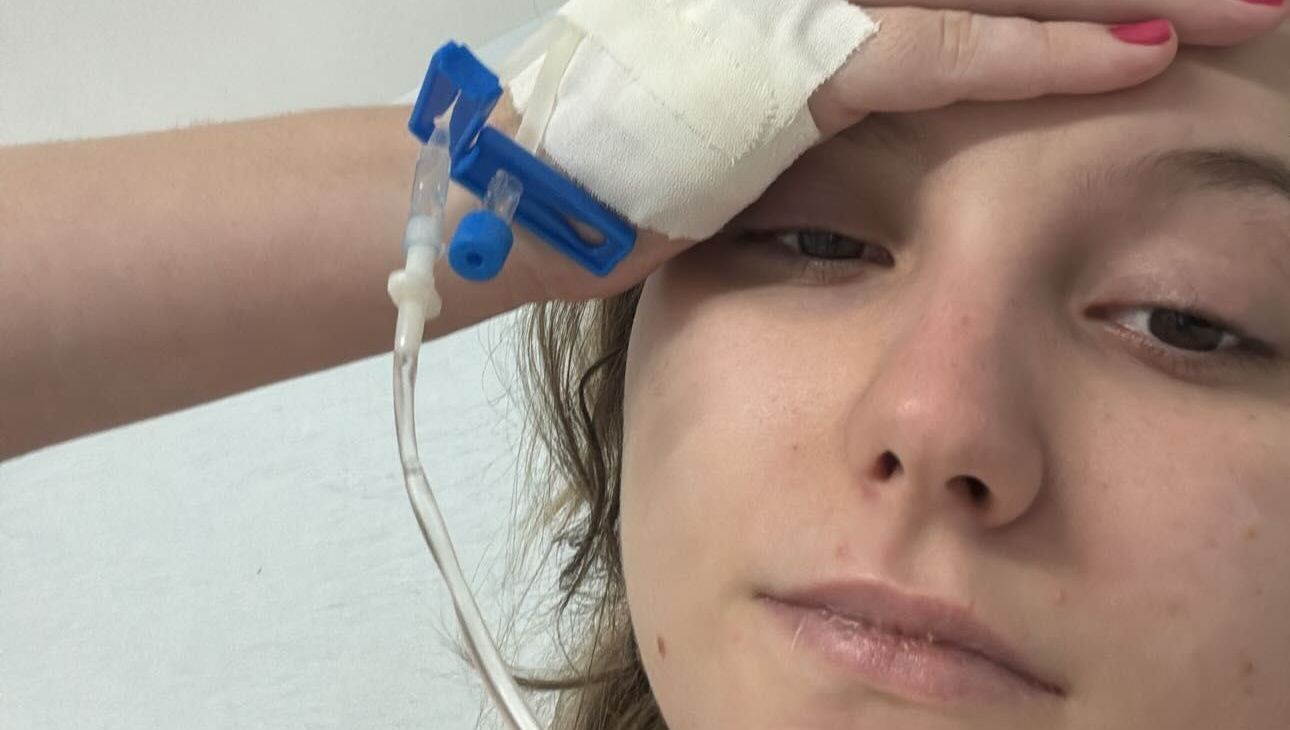 Isabel usou suas rede sociais nos últimos dias para relatar as crises de dor que descreveu como as piores que já sentiu