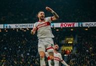 Dortmund perde em casa para Stuttgart na estreia de Nico Kovac