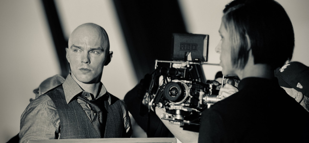 Registro é um spoiler do novo filme do universo do super-herói que tem Nicholas Hoult no papel de antagonista