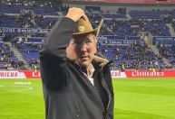 Botafogo: Textor diz que PSG é "um pequeno time de Paris"