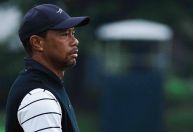 Tiger Woods desiste de torneio após morte da mãe: "Não estou pronto"