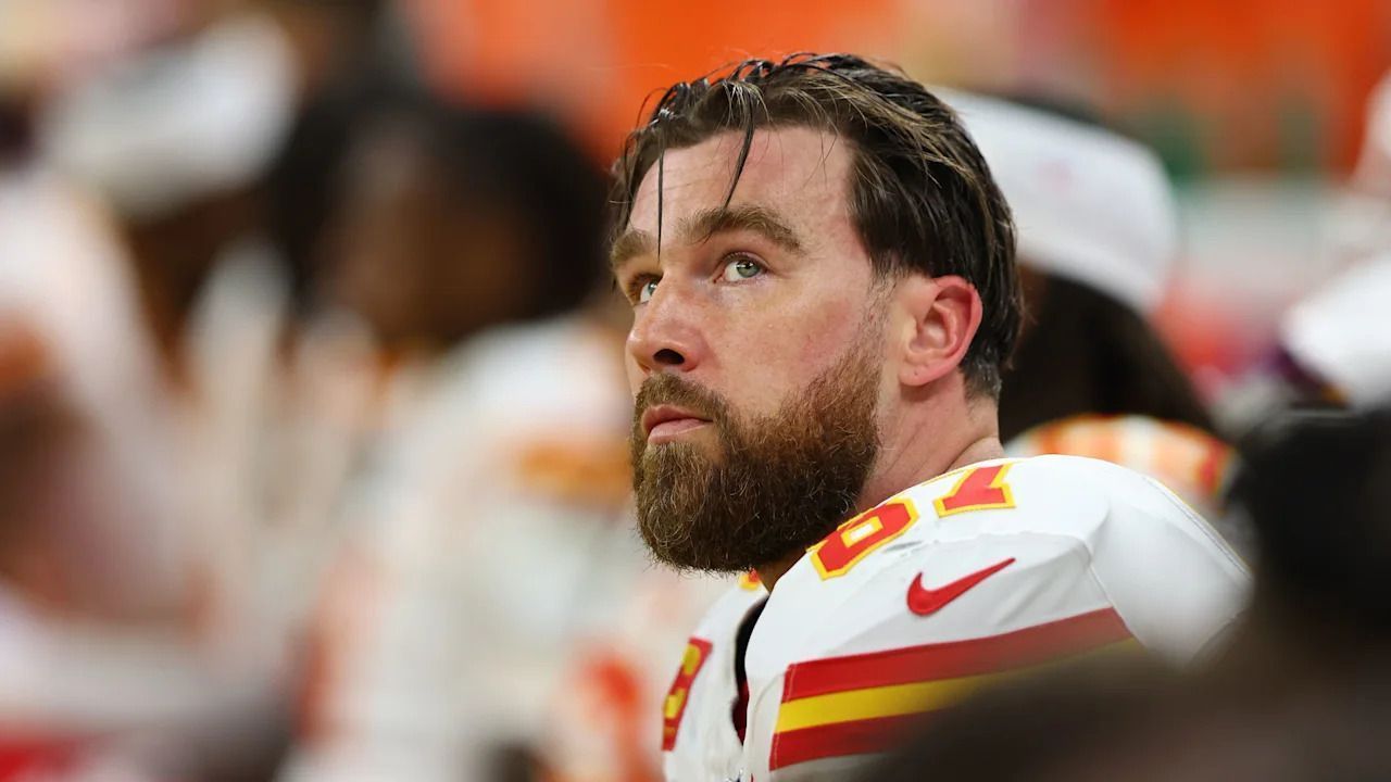 Travis Kelce, tight end do Chiefs, durante a partida do Super Bowl