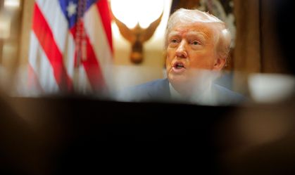 Donald Trump realiza primeira reunião de gabinete desde que retornou à Casa Branca em janeiro.