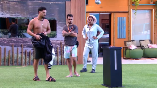 Vinicius apertão o botão e será enviado para o Quarto do Desafio