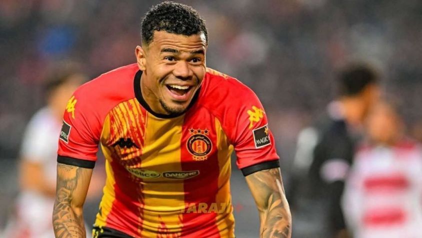 Yan Sasse, ex-Vasco, defende o Espérance de Tunis • Divulgação/Instagram