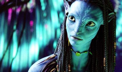 "Comecei com 28 e vou terminar com 53", diz Zoe Saldaña sobre "Avatar"