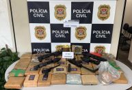 Polícia encontra galpão com drogas e simulacros de armas no centro de SP