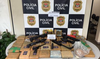 Polícia encontra galpão com drogas e simulacros de armas no centro de SP