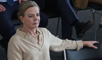 PEC da Segurança não pode virar disputa de "lacrações", diz Gleisi Hoffmann