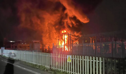Quase cinco mil casas ficaram sem energia após incêndio em Londres