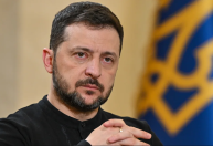 Zelensky admite que a Ucrânia não tem poder militar para retomar a Crimeia