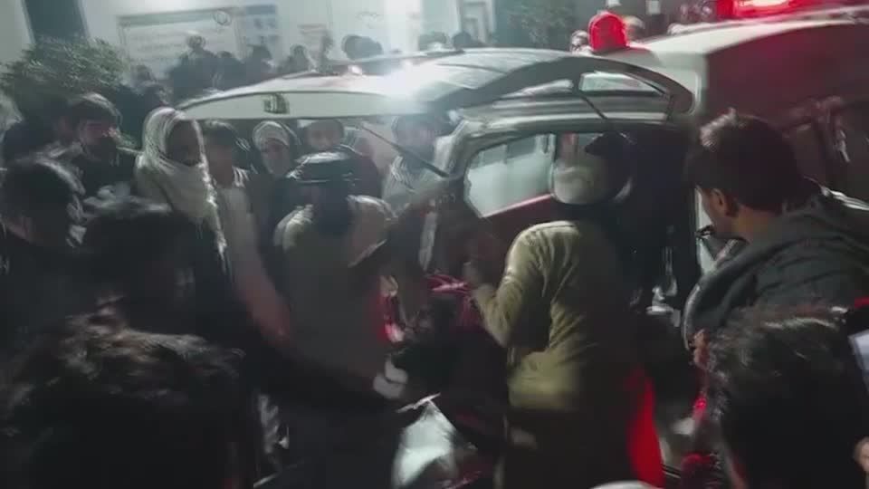 At least 9 killed, many injured in north-west Pakistan suicide bombing, police say