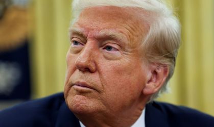 Entenda o que acontece se governo Trump ignorar ordem de um juiz federal