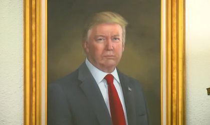 Pintora de retrato de Trump diz que críticas ameaçam sua carreira