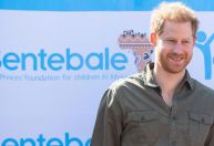 Príncipe Harry anuncia saída de ONG contra Aids por disputa com presidente