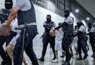 Pesquisa CNN: Maioria nos EUA acha que Trump foi longe demais com deportação