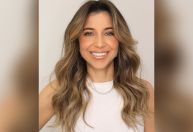 Corpo de biomédica morta por ex-marido em clínica de estética é sepultado