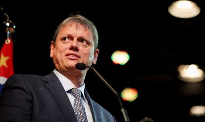 Governo Tarcísio entra na briga por leilão em Santos e critica restrições