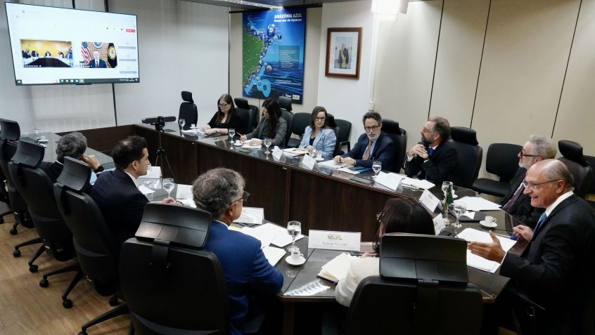 Vice Presidente da República Geraldo Alckmin durante Videoconferência com Howard Lutnick, Ministro de Comércio dos EUA • Cadu Gomes/VPR