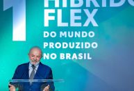 Apenas 141 mil brasileiros vão pagar a conta, diz Lula sobre isenção do IR