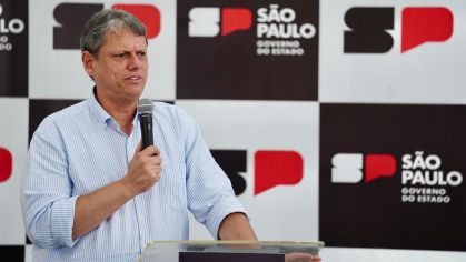 O governador de São Paulo, Tarcísio de Freitas (Republicanos) durante evento no interior do estado